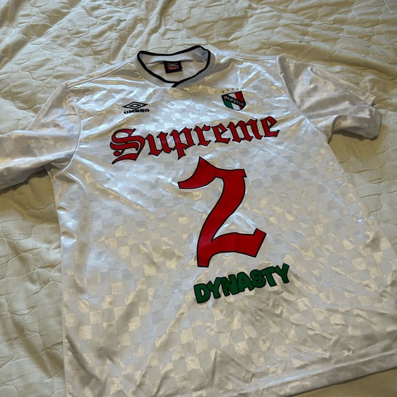 Supreme/Umbro - Soccer Jersey - Shorts and Shirt Set - Picture 2 of 12